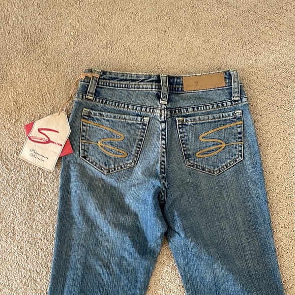 Seven7 Jeans - Picture 4 of 5